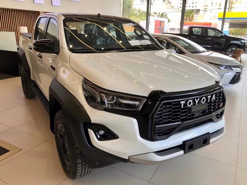 Toyota Hilux Gr 4 Sport 4x4 Automatica 2025